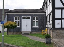 P1415890